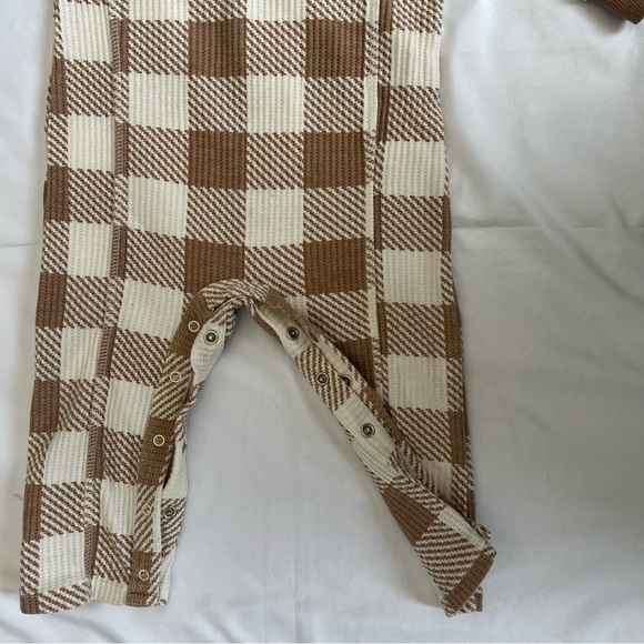 Grayson Collective Brown and White Checkered Kids One Piece Size 18 Months - Picture 6 of 13
